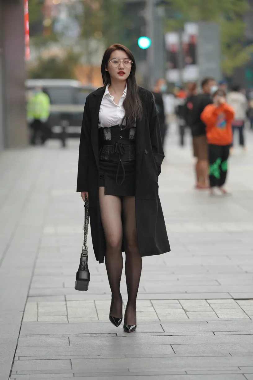 [Mzsock] NO.160 Long legs in black stockings street photography#[105P]-104