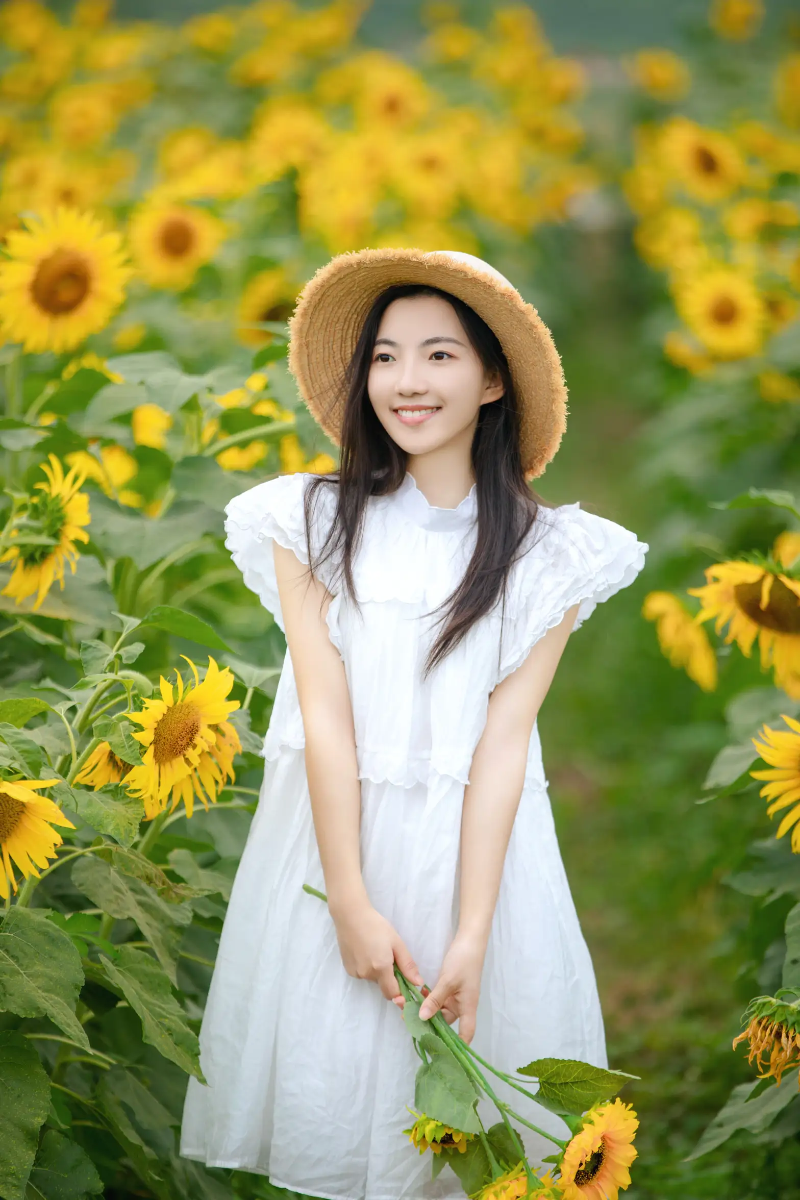 [YITUYU] 2022.08.22 Vol.1766 – Sunflower Girl chestnut#[22P]-11